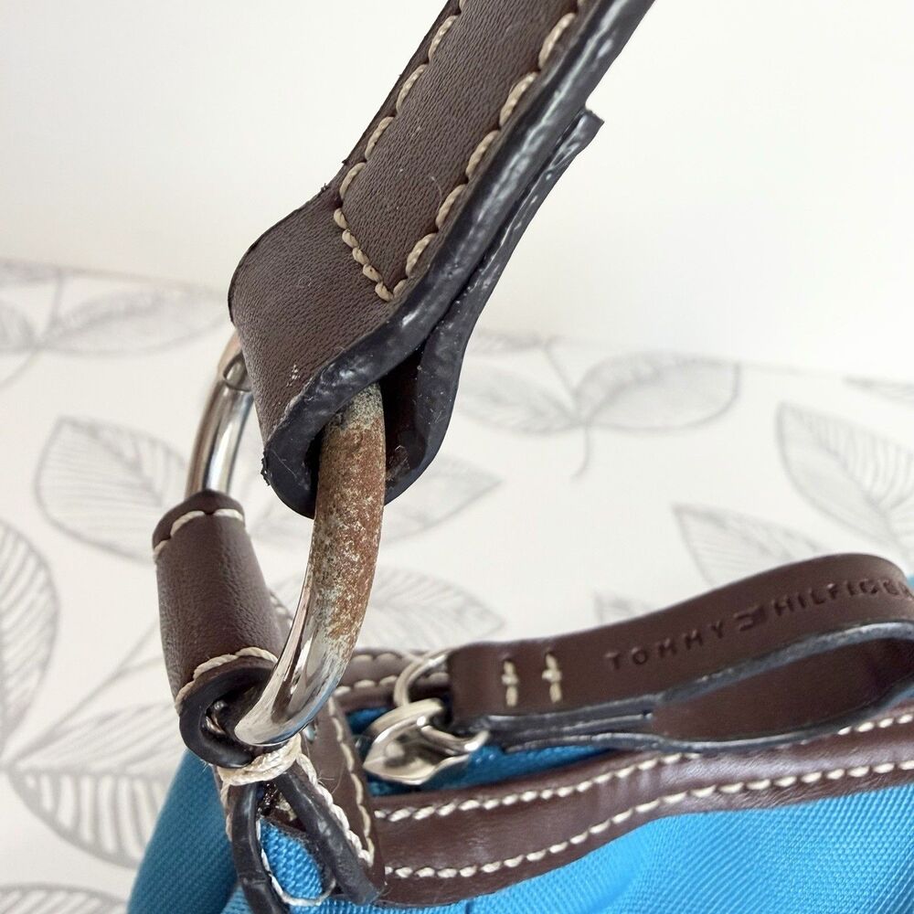 Tommy Hilfiger Vintage Shoulder Purse Teal Blue Flower Bag Charm Y2K NWOT - Picture 7 of 12